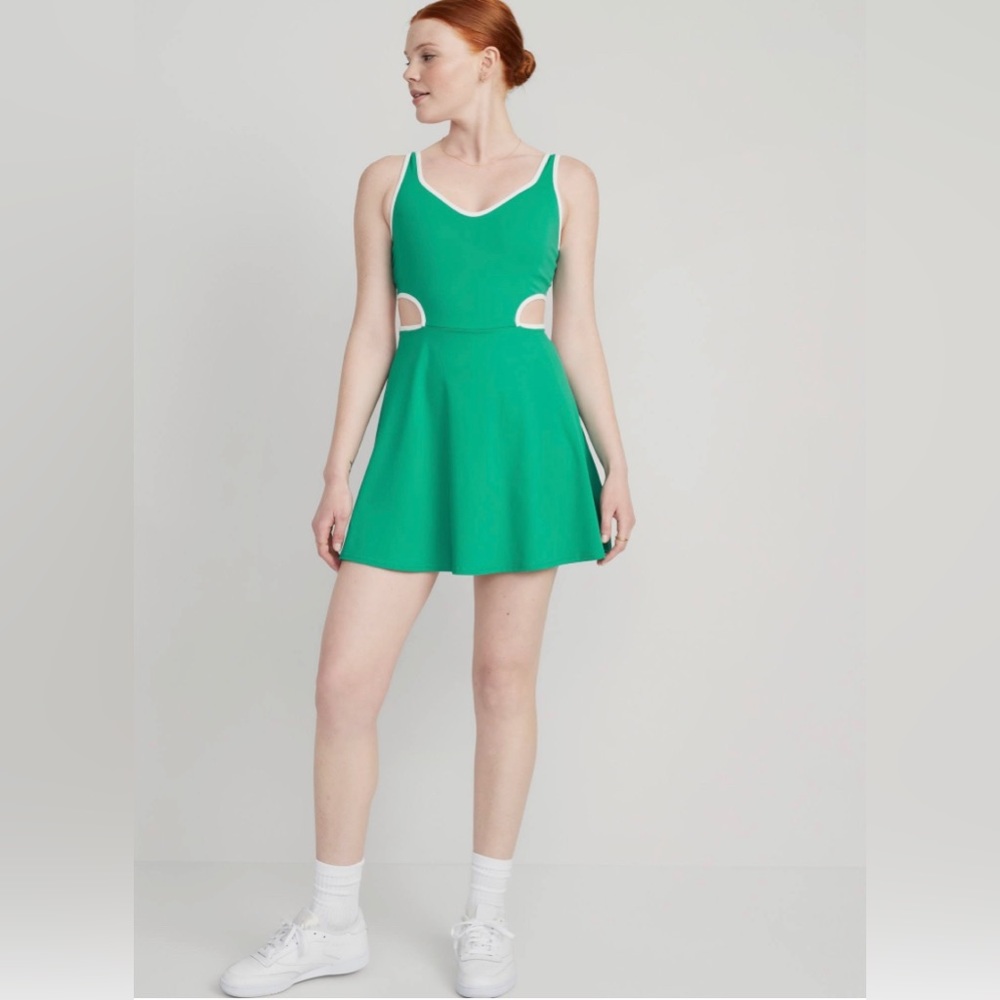 NWOT Old Navy PowerSoft Shelf-Bra Support Cutout Active Dress